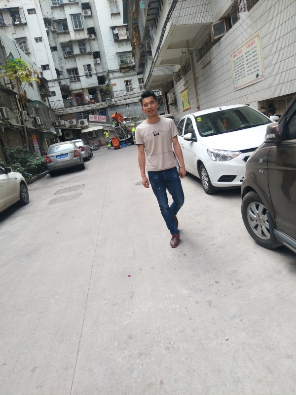 突然的自我的第三张照片--香港父母相亲团