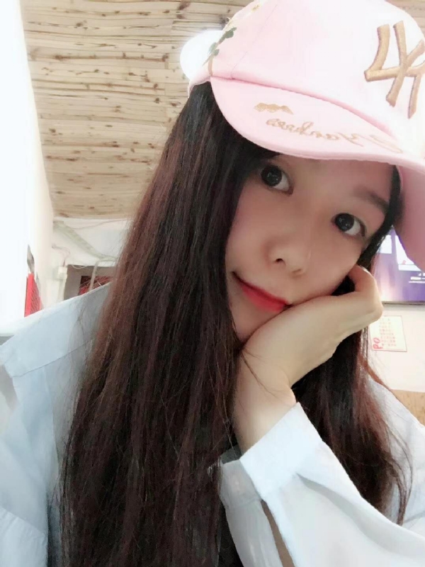 丹丹的第一张照片--香港父母相亲团