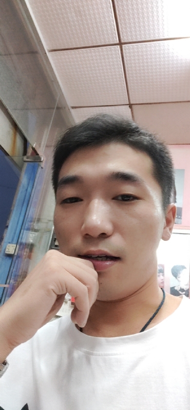 须臾数年的第五张照片--香港父母相亲团