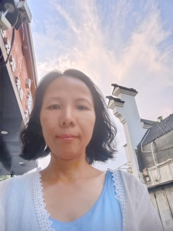 吴敌的第一张照片--香港父母相亲团