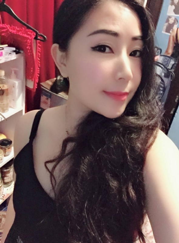 小女人的第一张照片--香港父母相亲团