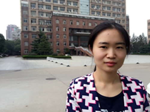 女儿征婚的第一张照片--香港父母相亲团