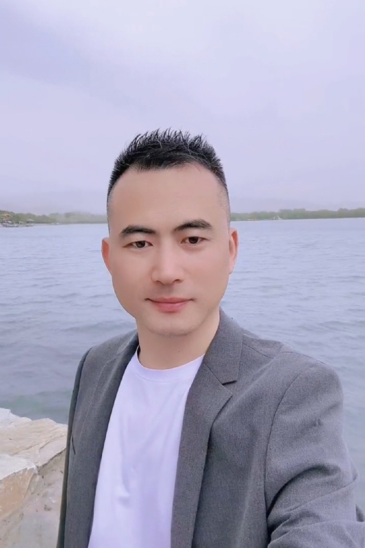 一往情深的第一张照片--香港父母相亲团