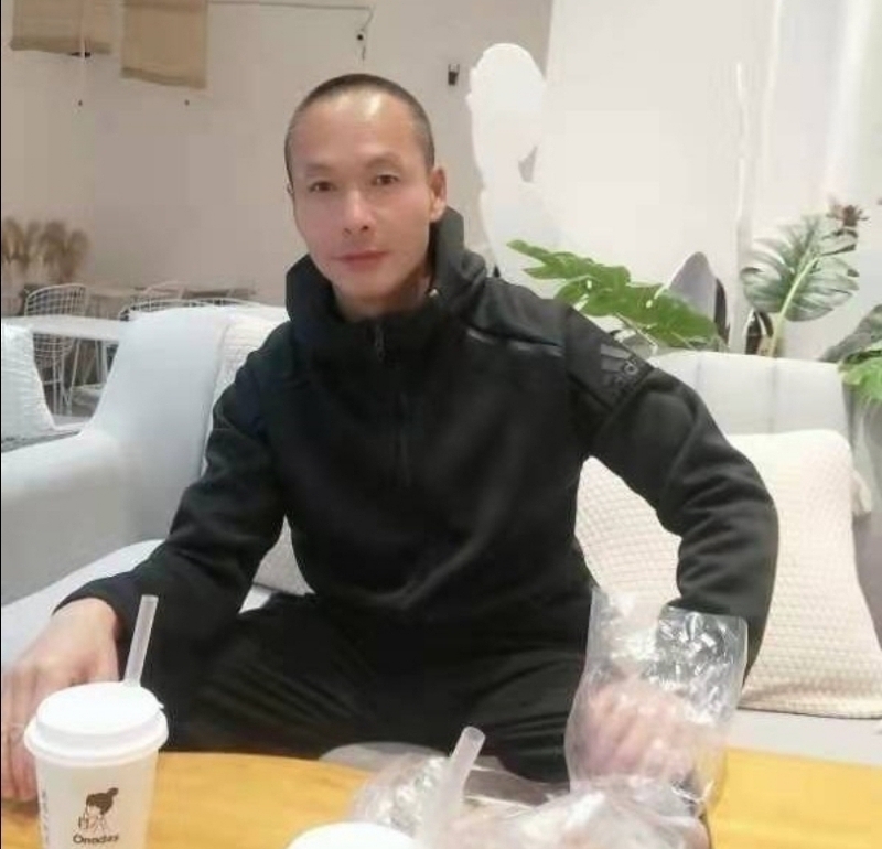 春满的第一张照片--香港父母相亲团