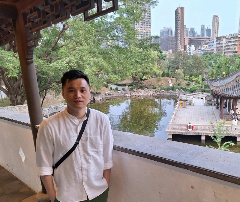 Aw的第一张照片--香港父母相亲团